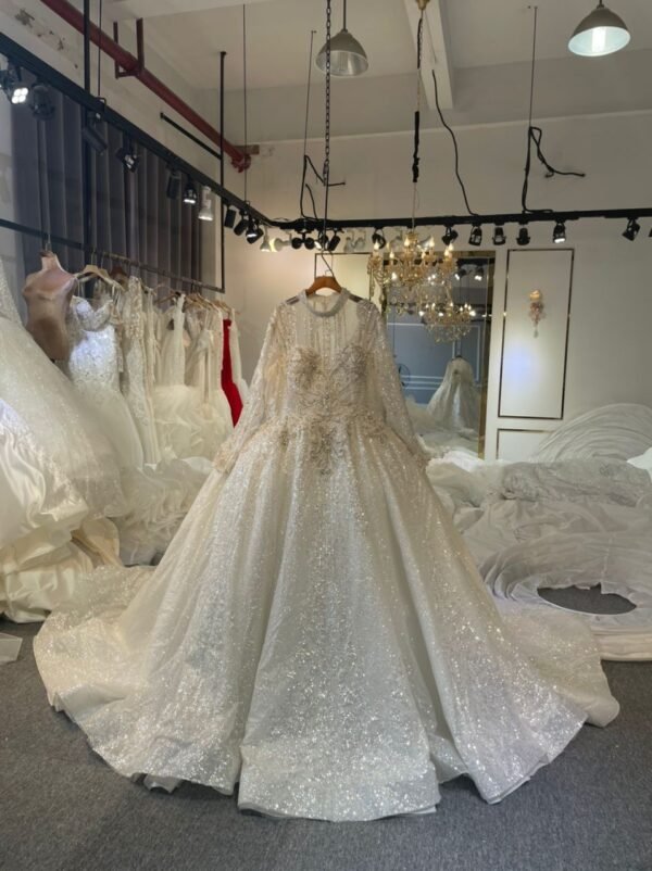 LUXURY Wedding Dress AMANDA Dubai - Image 13