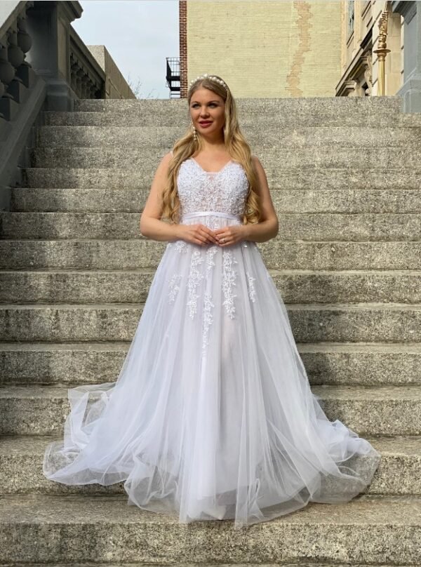 Wedding dress IVANKA - Image 3