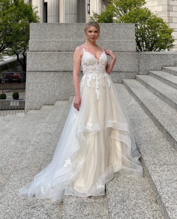 Wedding Dress LAYLA A-Line - Image 2