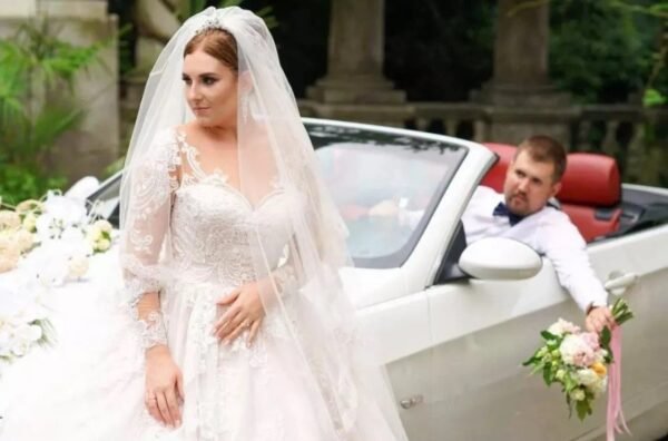Wedding Dress VIOLA - Image 4